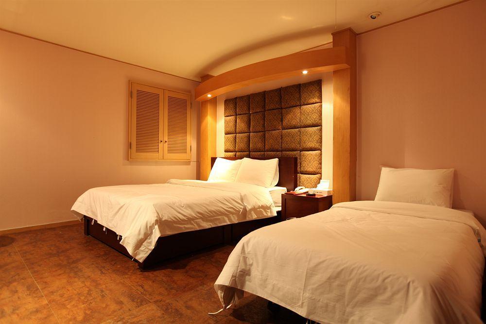Abata Business Hotel Kōyō Exterior photo