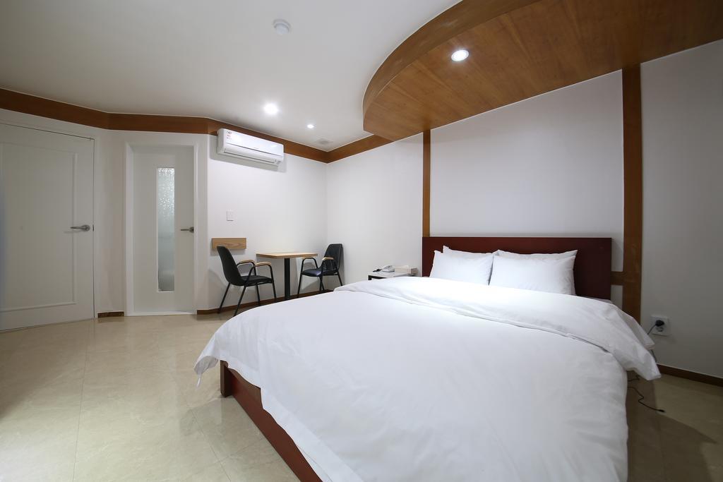Abata Business Hotel Kōyō Exterior photo